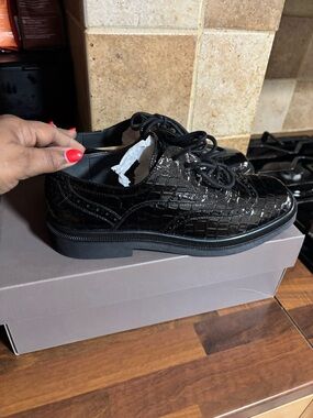 Franco Sarto Black Croc-Embossed Lace-Up Flats